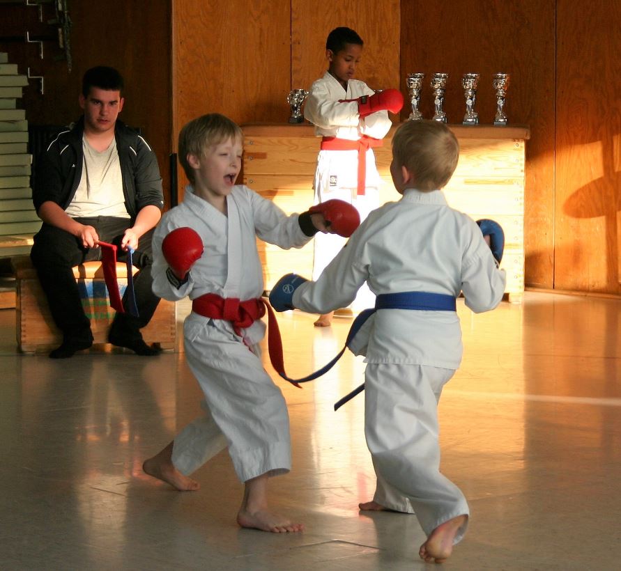 Kinder 2